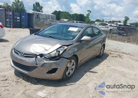 2013 Hyundai Elantra Gls z USA, uszkodzony, nr VIN 5NPDH4AE2DH324667
